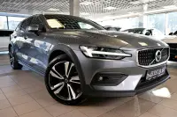 Volvo V60 Cross Country AWD H&K INSCRIPTION INTELLI SAFE PRO 2 140kW thumbnail