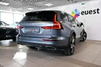 Volvo V60 Cross Country AWD H&K INSCRIPTION INTELLI SAFE PRO 2 140kW thumbnail