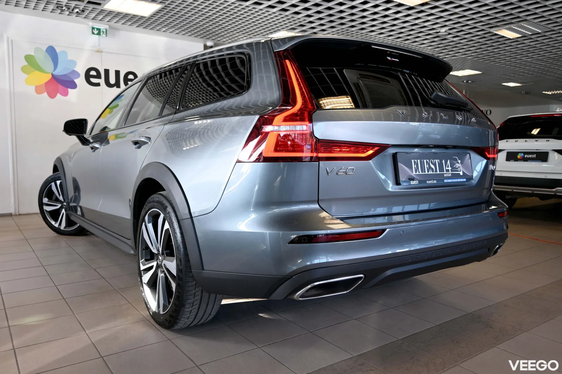 Volvo V60 Cross Country AWD H&K INSCRIPTION INTELLI SAFE PRO 2 140kW