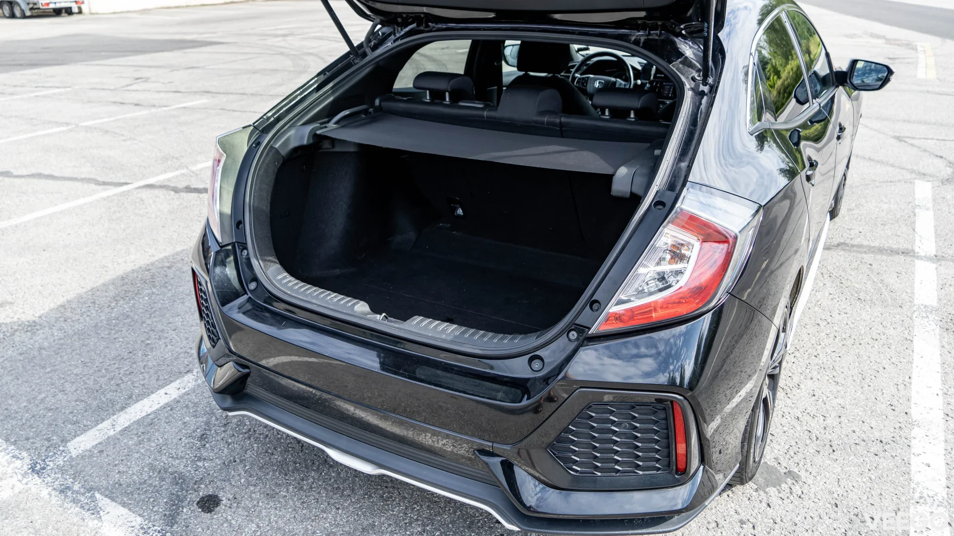 Honda Civic Navi Sensing 1.6 88kW