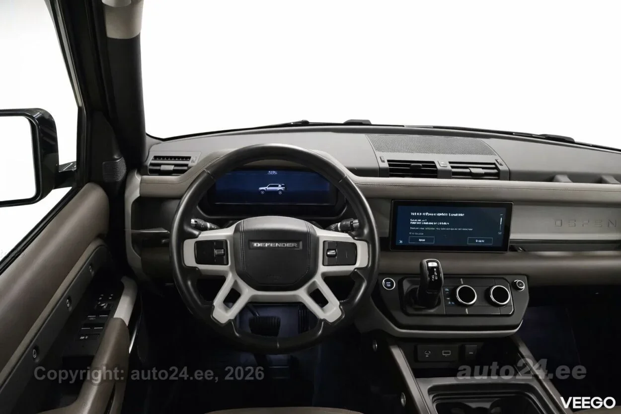Land Rover Defender D250 HSE AWD 3 183kW