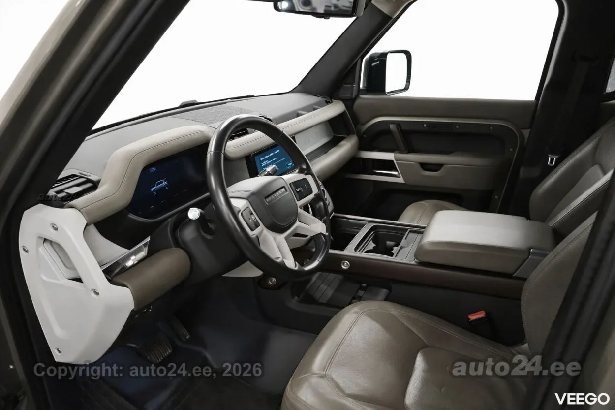 Land Rover Defender D250 HSE AWD 3 183kW