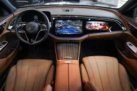 Mercedes-Benz E300 2.0 150kW thumbnail