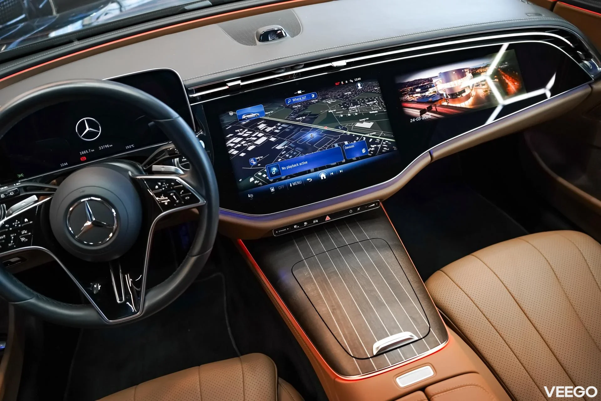 Mercedes-Benz E300 2.0 150kW