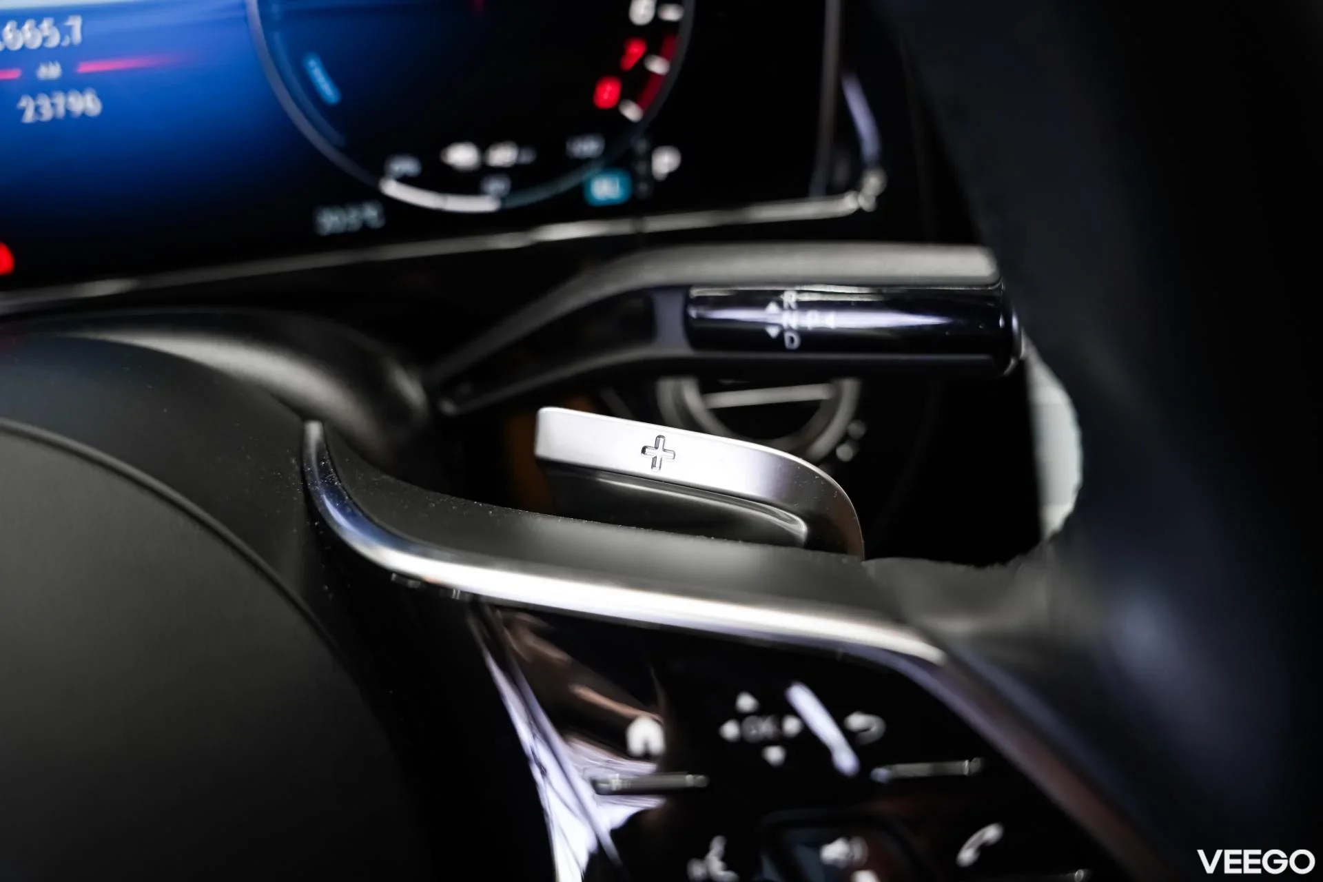 Mercedes-Benz E300 2.0 150kW