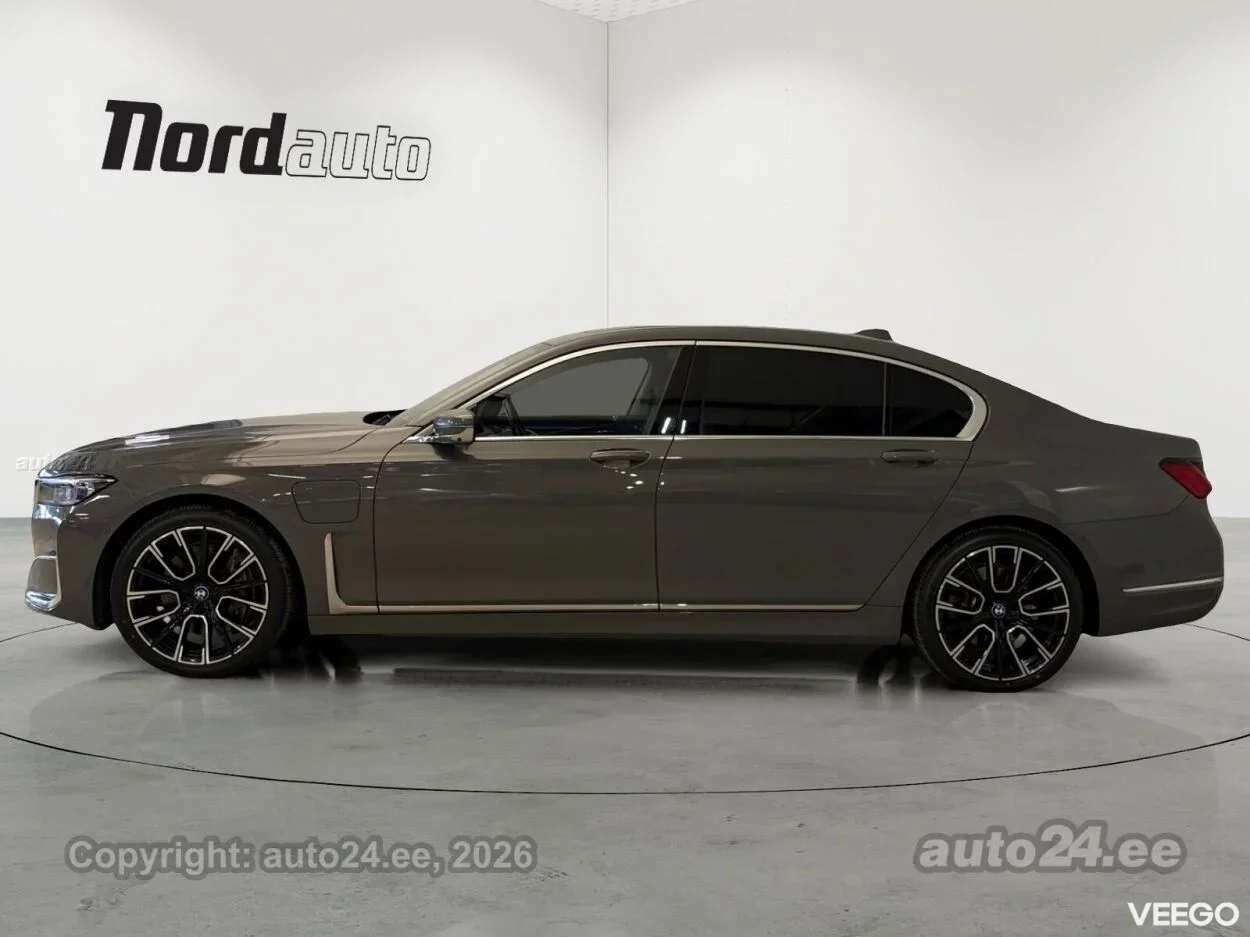 BMW 745 Le xDrive Plug-In 3 290kW