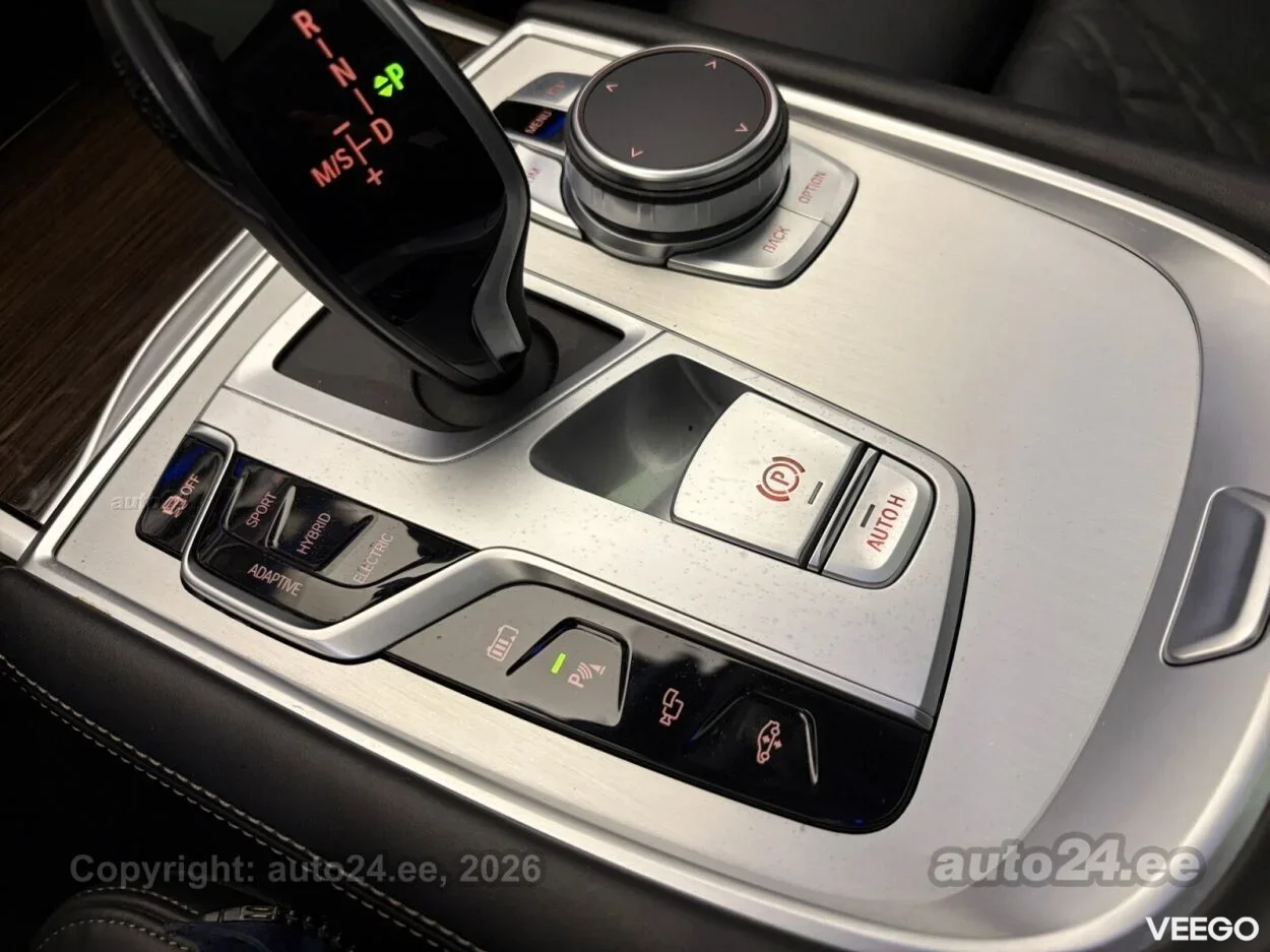 BMW 745 Le xDrive Plug-In 3 290kW