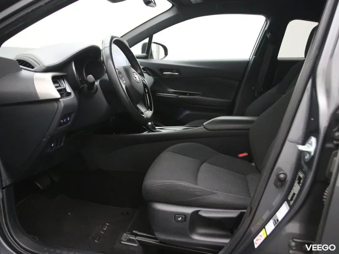 Toyota C-HR 1.8 72kW