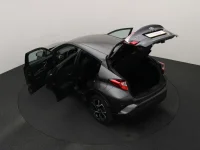 Toyota C-HR 1.8 72kW thumbnail