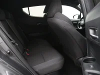 Toyota C-HR 1.8 72kW thumbnail