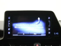 Toyota C-HR 1.8 72kW thumbnail