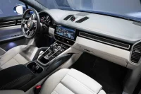 Porsche Cayenne E-Hybrid Coupe Platinum Edition 3 250kW thumbnail