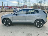 Volvo EX30 Single Motor Extended Range 200kW thumbnail