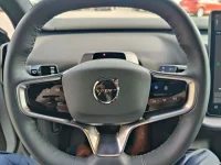 Volvo EX30 Single Motor Extended Range 200kW thumbnail