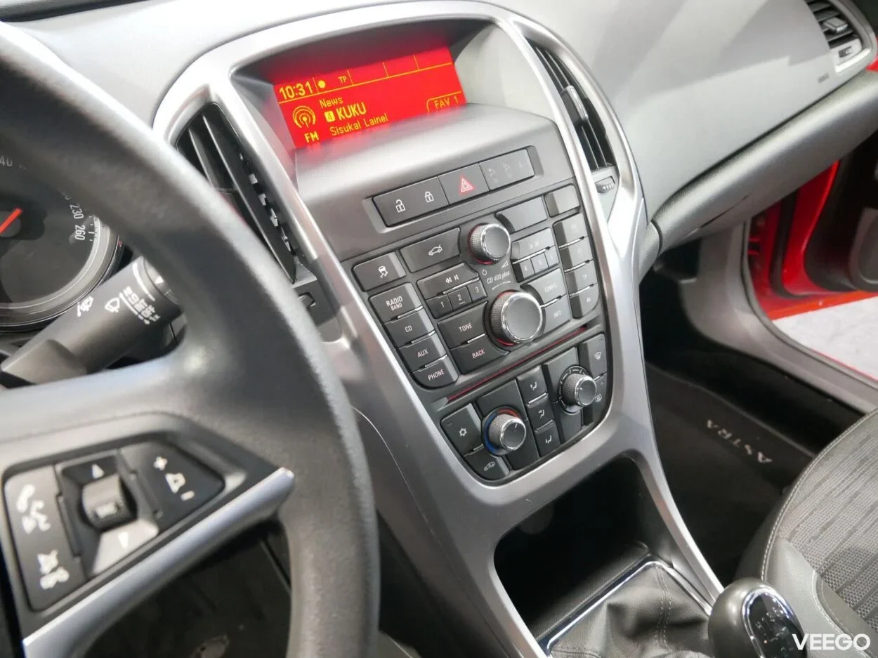 Opel ASTRA NOTCHBACK - 1.6 85kW