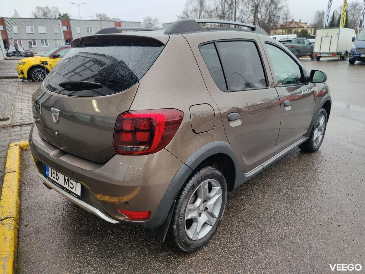 Dacia Sandero Stepway Laureate 0.9 66kW