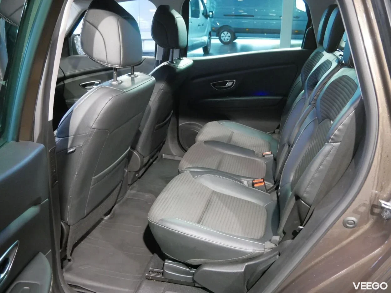 Renault Grand Scenic - 1.3 103kW