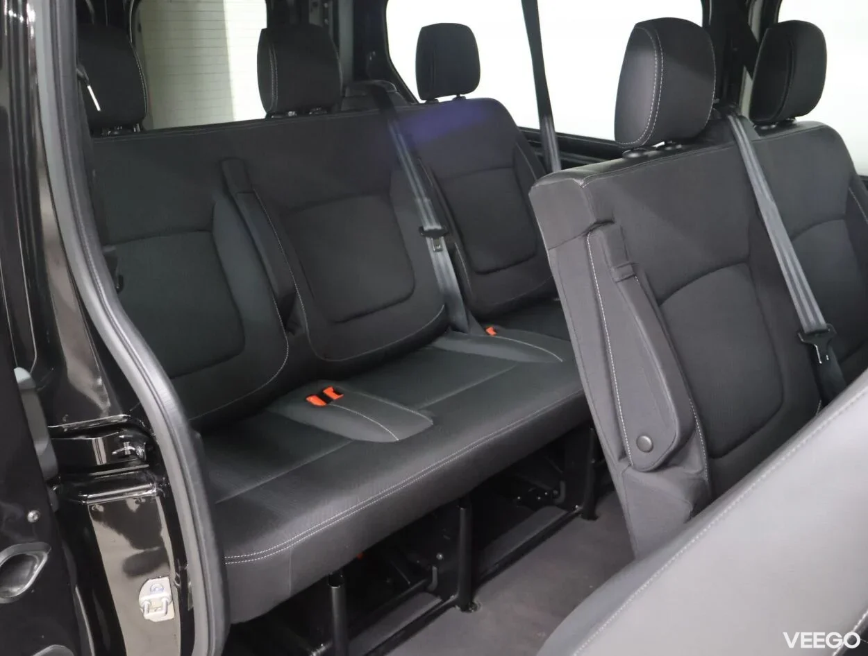 Renault Trafic Grand Equilibre Blue dCi 150 AT9 2 110kW