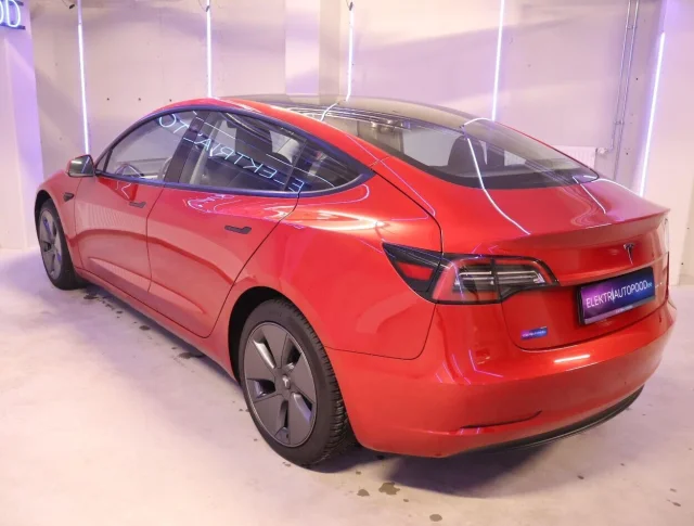 Image of Tesla Model 3 Long Range Dual Motor AWD 366kW