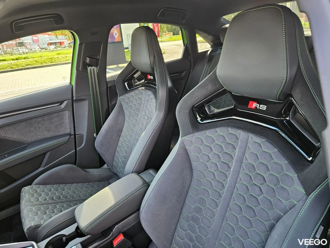 Audi RS 3 - 2.5 294kW