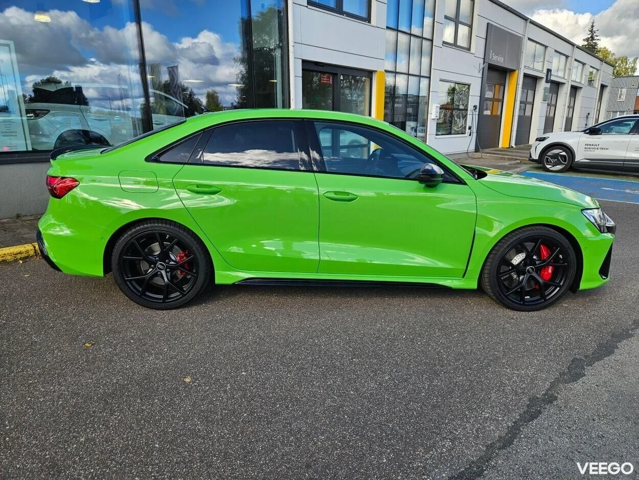 Audi RS 3 - 2.5 294kW