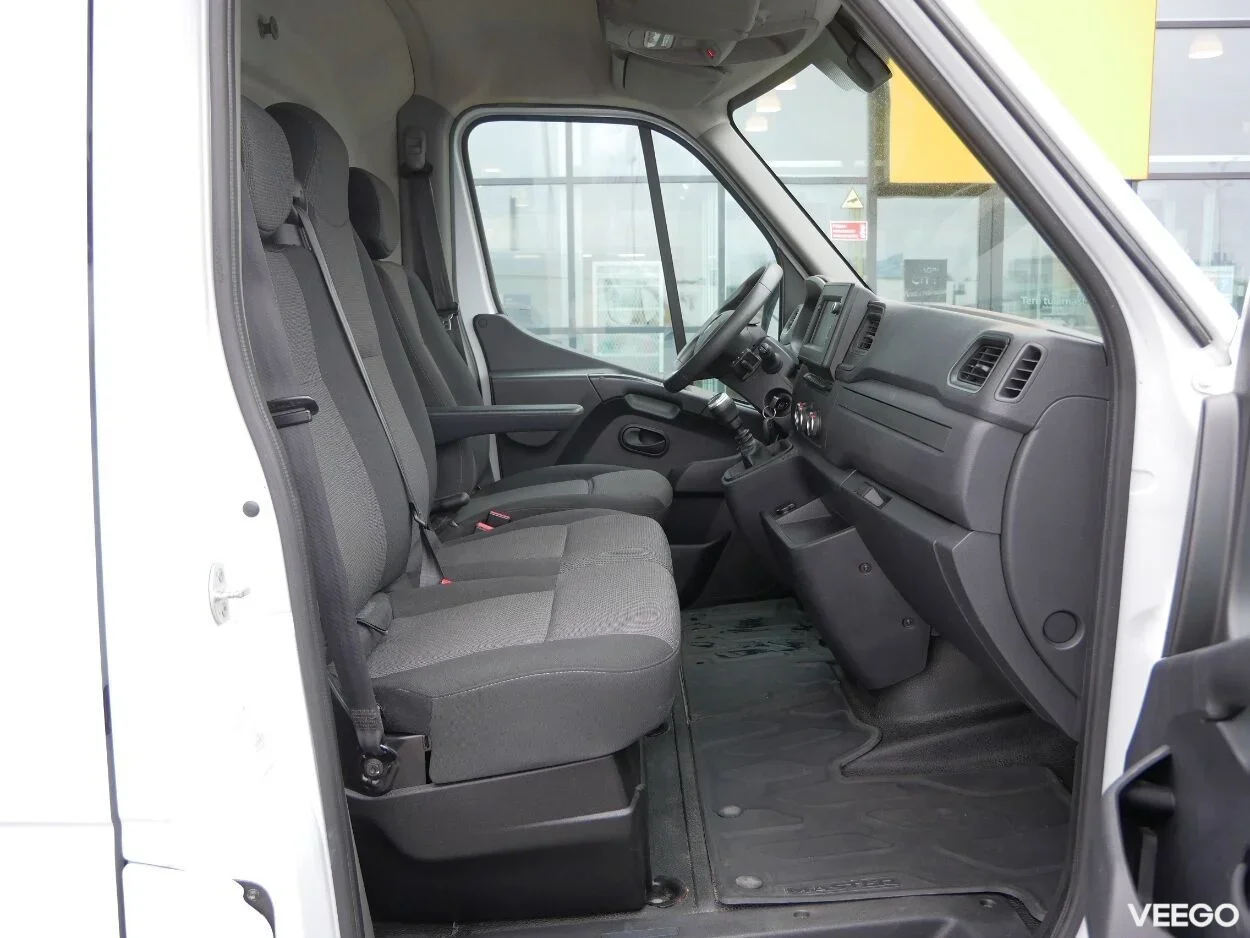 Renault Master kaubik VAN FWD 3,5T L3H2 Pack Clim 2.3 100kW