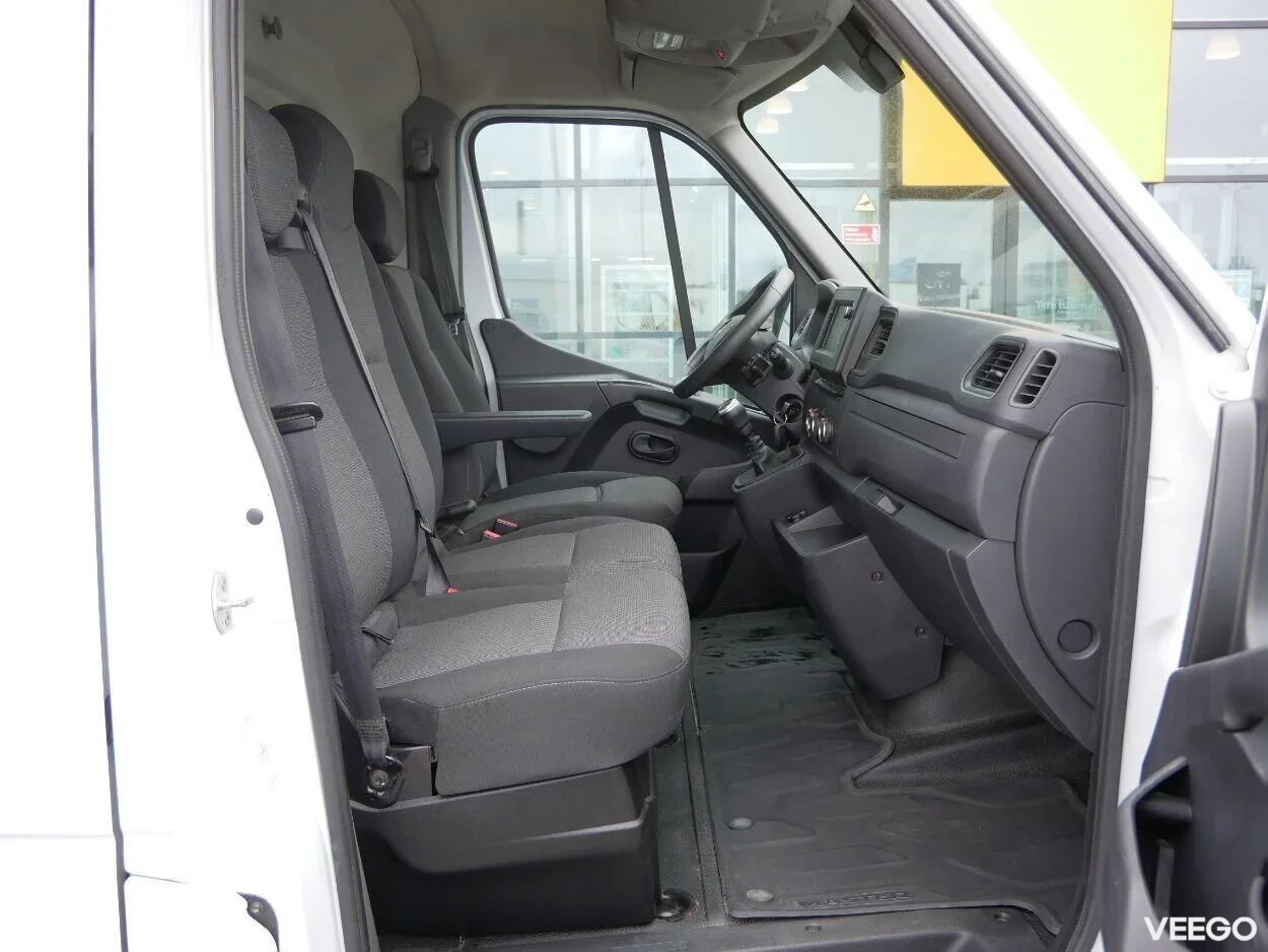 Renault Master kaubik VAN FWD 3,5T L3H2 Pack Clim 2.3 100kW