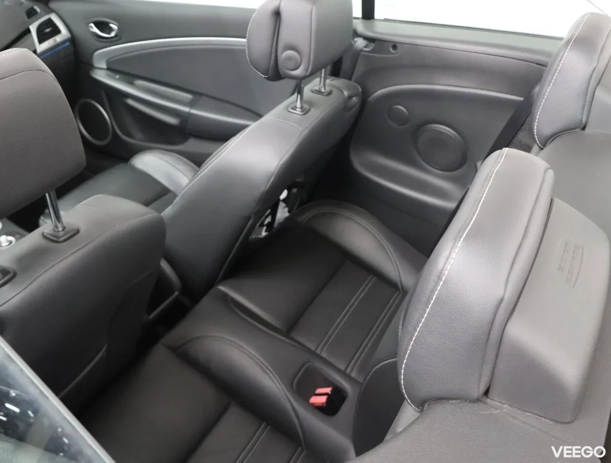 Renault Megane III Coupe Cabrio 1.5 81kW