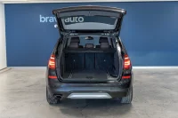 BMW X3 Drive20i 2 135kW thumbnail