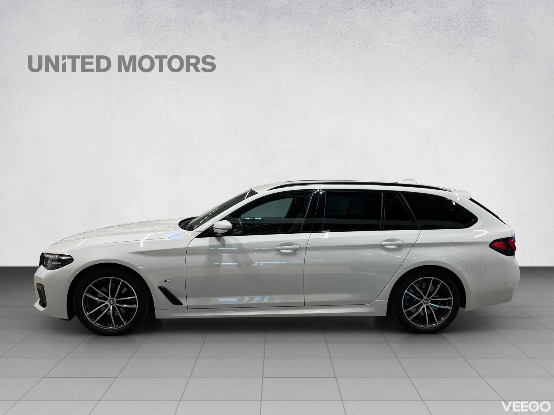 BMW 520 M-Sportpakett MHEV 2 140kW