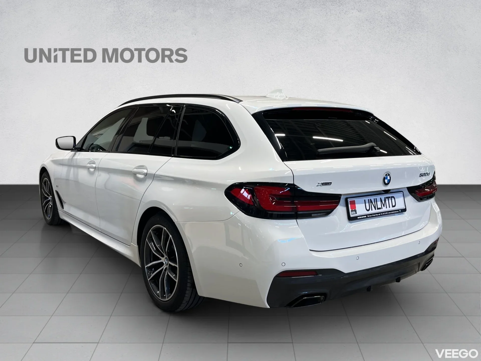 BMW 520 M-Sportpakett MHEV 2 140kW
