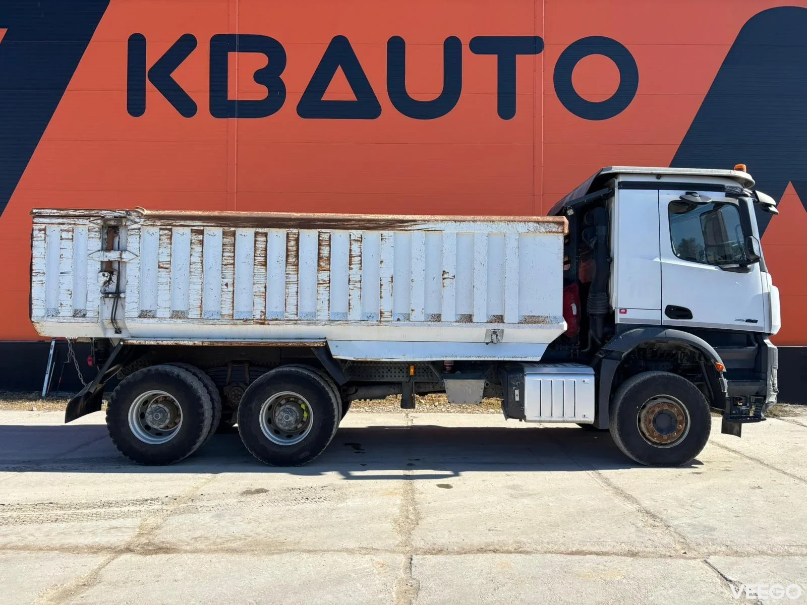 Mercedes-Benz AROCS FULL STEEL / DRUM BRAKES / BOX L=5833 mm 630kW