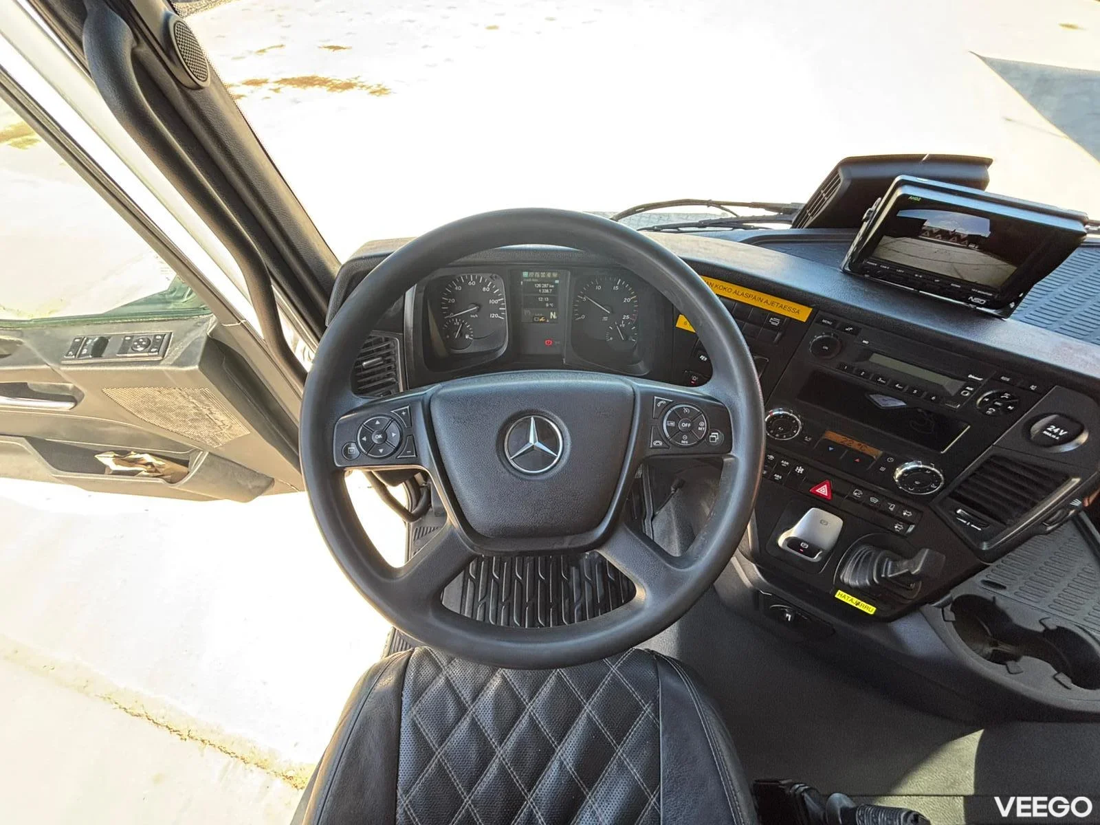 Mercedes-Benz AROCS FULL STEEL / DRUM BRAKES / BOX L=5833 mm 630kW