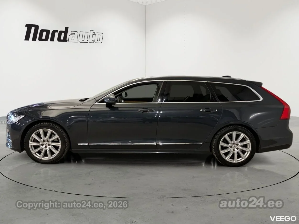 Volvo V90 Inscription AWD D5 B&W 2 173kW