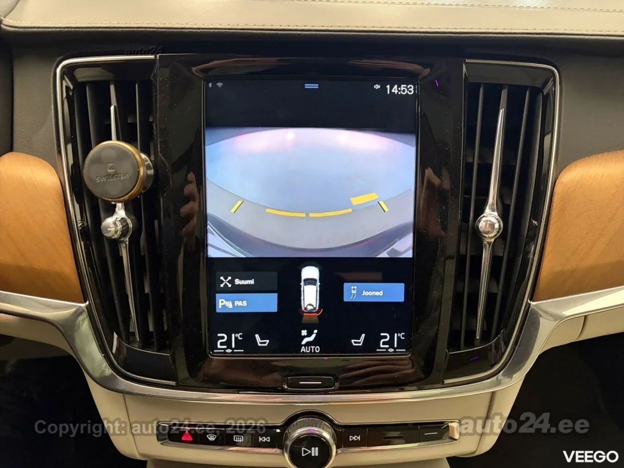 Volvo V90 Inscription AWD D5 B&W 2 173kW