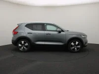 Volvo XC40 2 140kW thumbnail