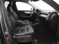 Volvo XC40 2 140kW thumbnail