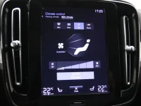 Volvo XC40 2 140kW thumbnail