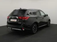 Mitsubishi Outlander 2 89kW thumbnail