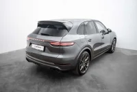 Porsche Cayenne Turbo 4.0 404kW thumbnail