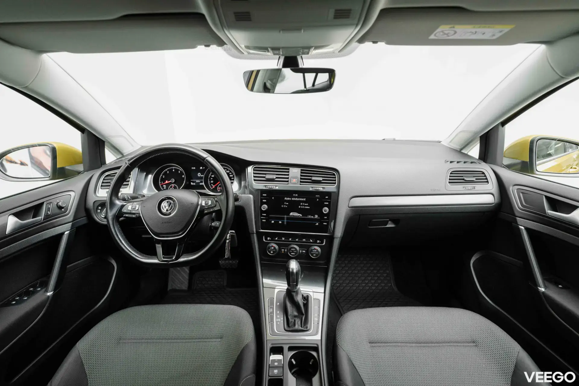 Volkswagen Golf 92kW