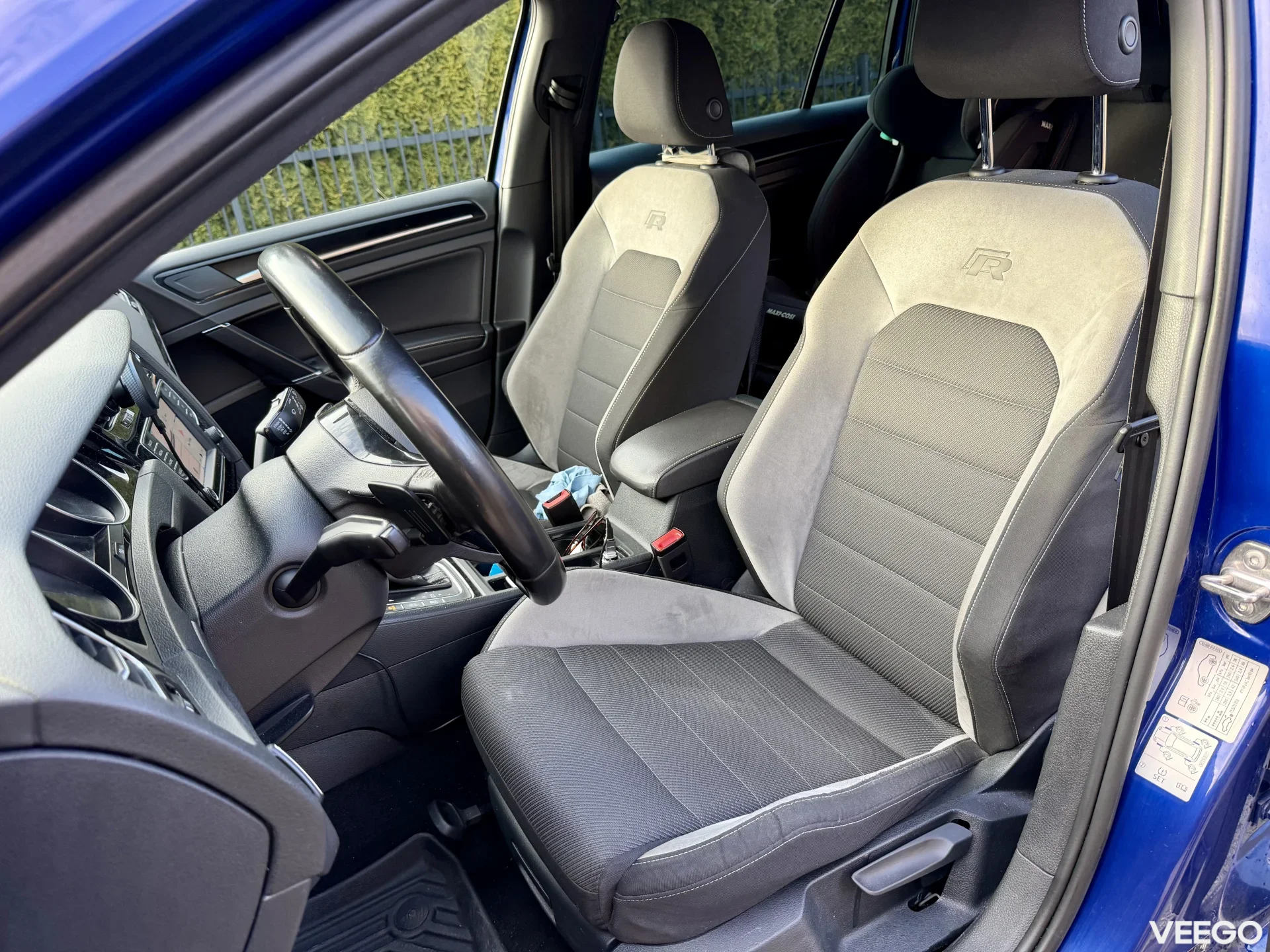 Volkswagen Golf R 2.0 221kW