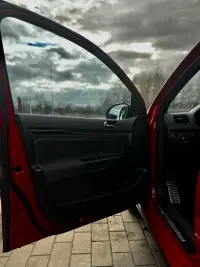 Volkswagen Golf GTI 2.0 147kW thumbnail