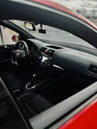 Volkswagen Golf GTI 2.0 147kW thumbnail