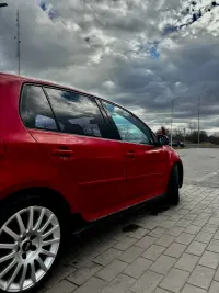 Volkswagen Golf GTI 2.0 147kW thumbnail