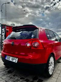Volkswagen Golf GTI 2.0 147kW thumbnail