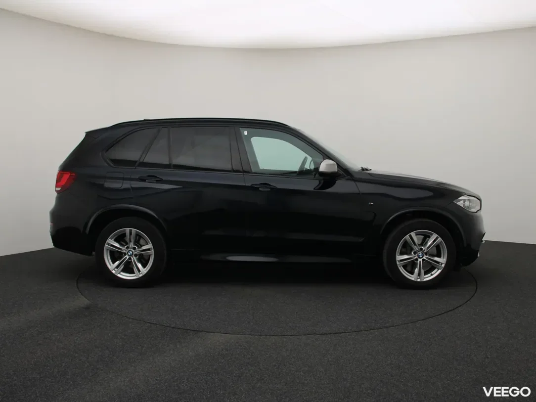 BMW X5 3 280kW