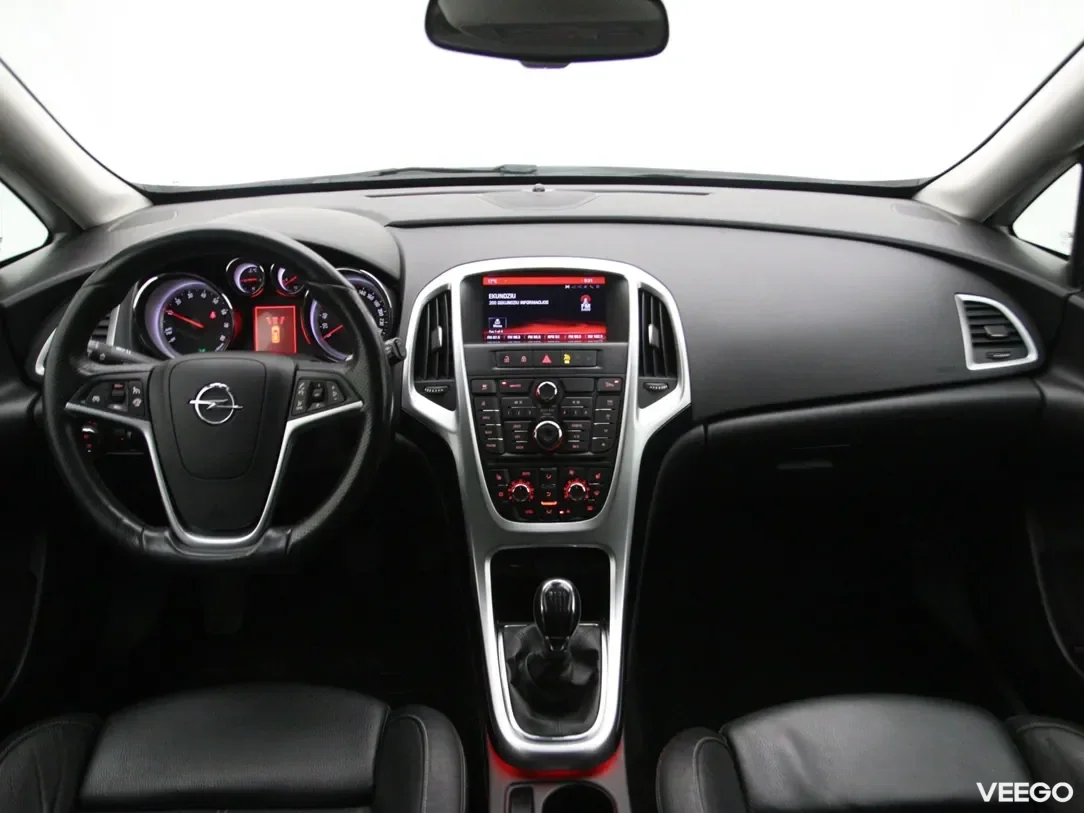 Opel Astra 1.4 103kW