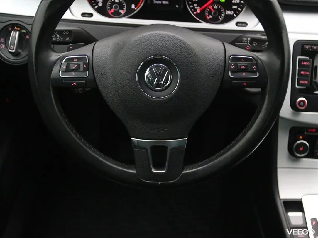 Volkswagen Passat 1.4 90kW