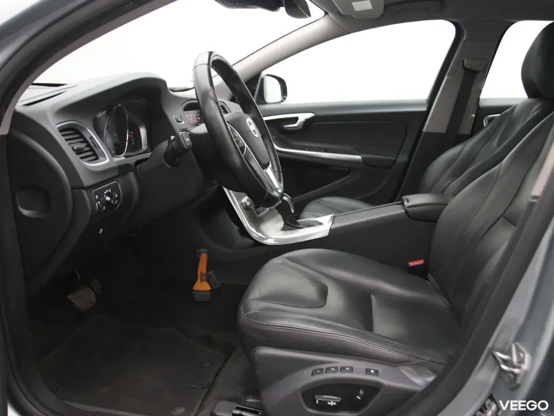 Volvo v60-cross-country 2 140kW